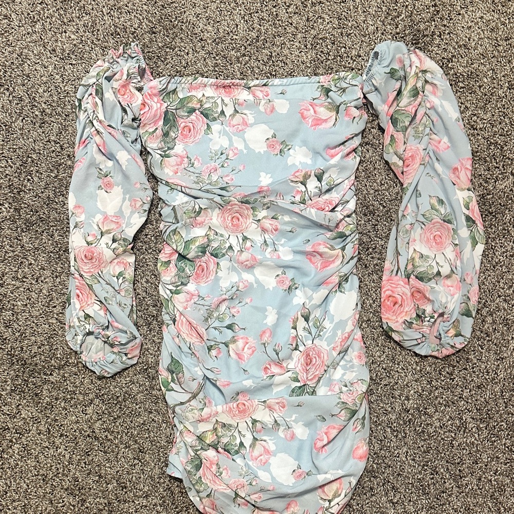 Pretty Little Thing Floral Off-Shoulder Dress NWOT